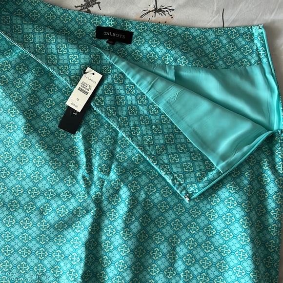 Talbots NWT skirt - Picture 2 of 3